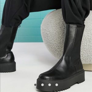 LIKE NEW ASOS boots